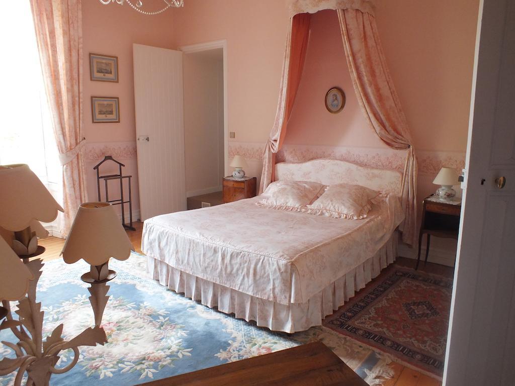 Chateau De Naze Vivy-Saumur Номер фото
