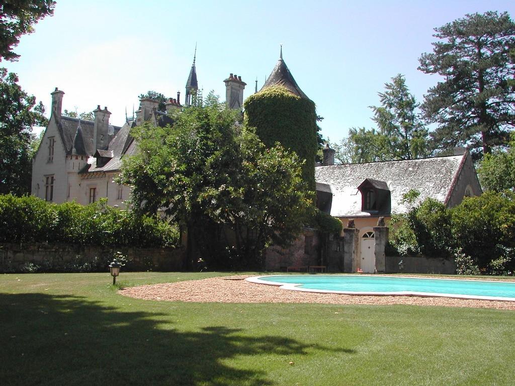 Chateau De Naze Vivy-Saumur Екстер'єр фото